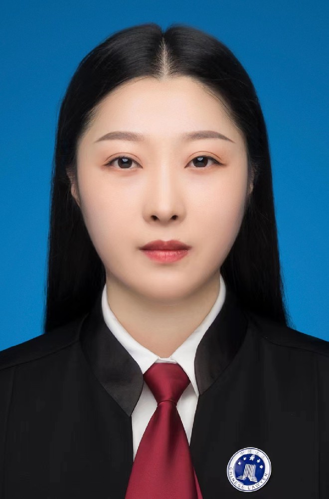 杨莹律师